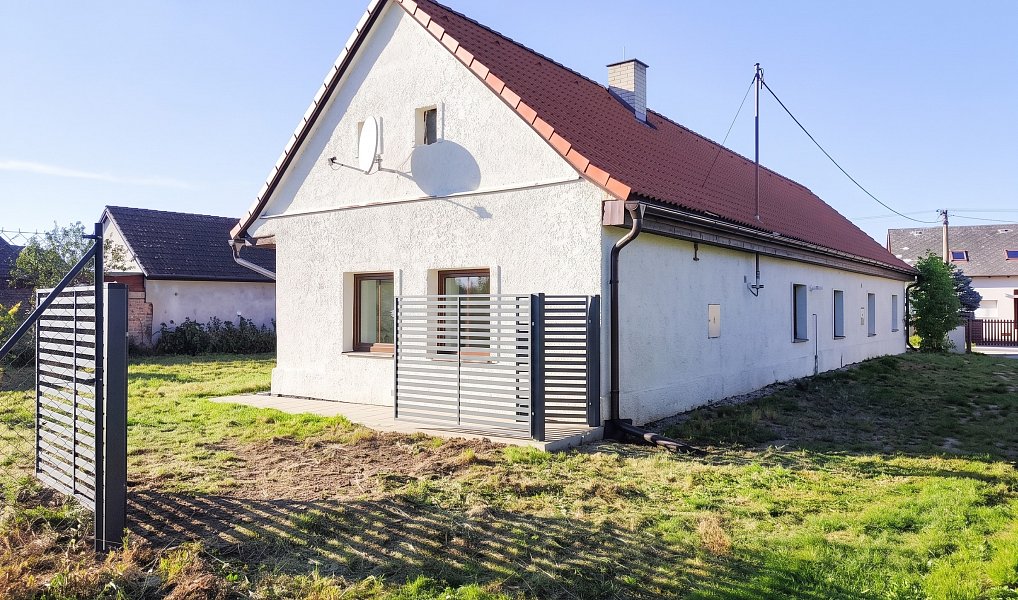 Prodej domu 70 m² s pozemkem 480 m², Hradec Králové – náhled fotky 2