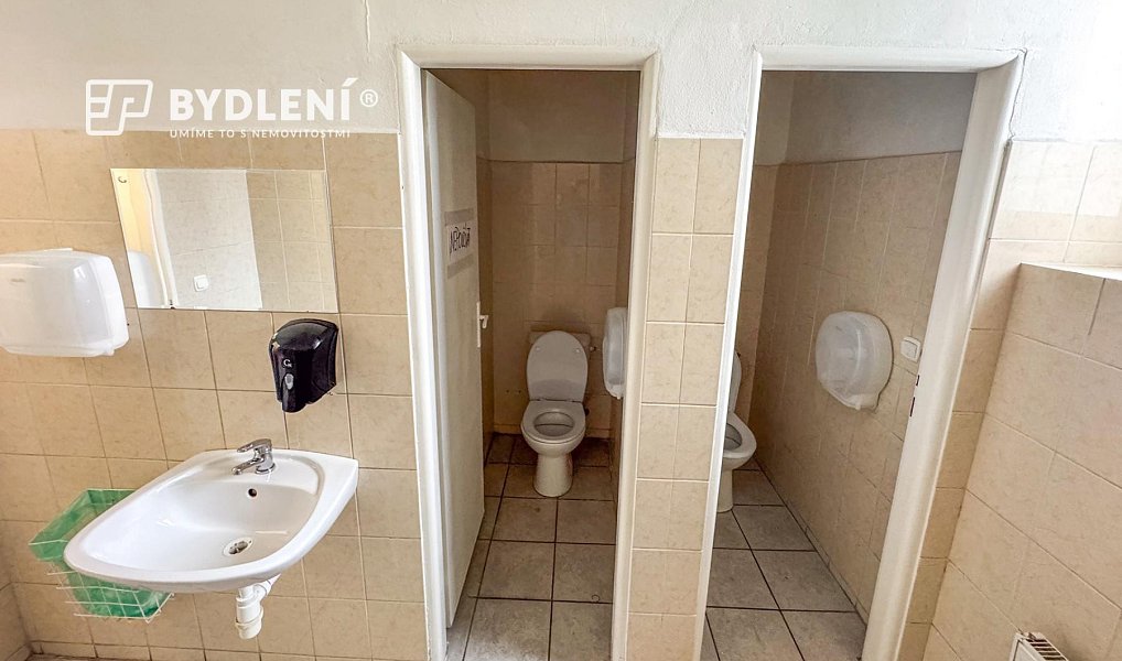 Pronájem restaurace 100 m², Teplice – náhled fotky 12