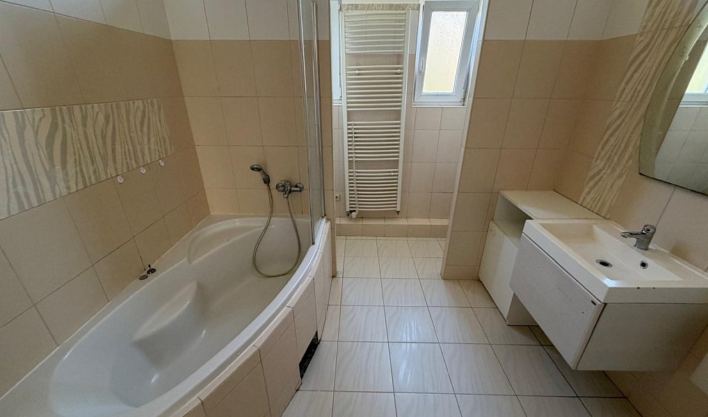 Prodej bytu 4+1 112 m², Louny – náhled fotky 14