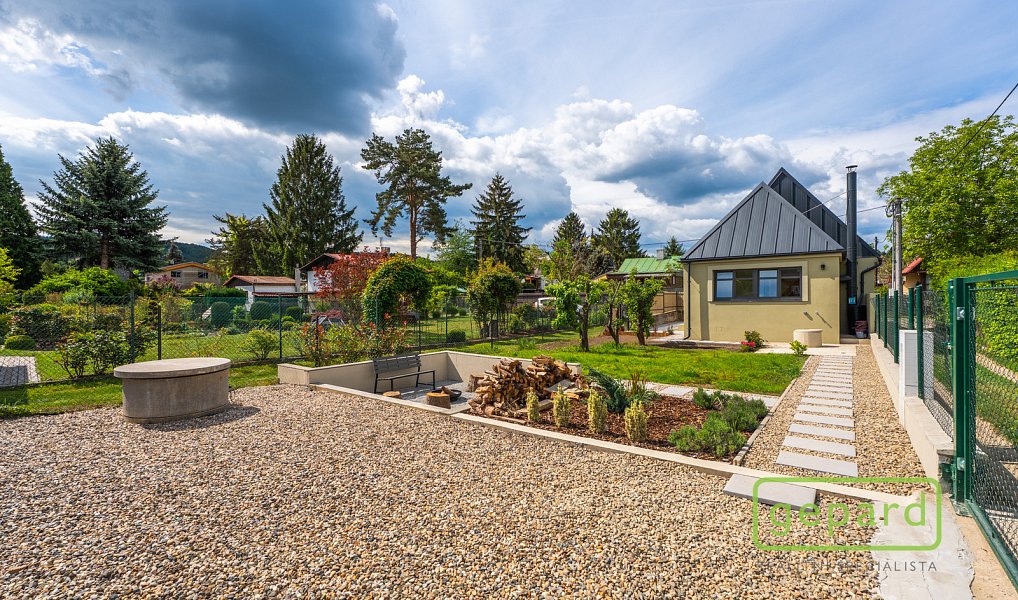 Prodej domu 82 m² s pozemkem 323 m², Černošice – náhled fotky 53