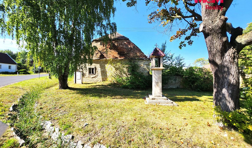 Prodej domu 424 m² s pozemkem 4 756 m², Měcholupy – náhled fotky 14