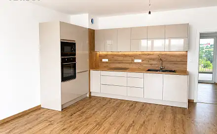 Prodej bytu 4+kk 103 m²