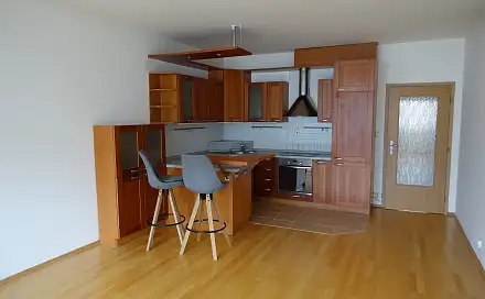 Pronájem bytu 3+kk 74 m²