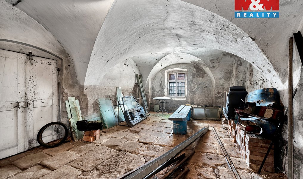 Prodej domu 320 m² s pozemkem 198 m², Broumov – náhled fotky 11