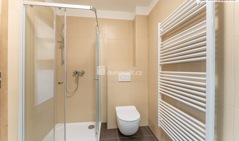 Prodej domu 80 m² s pozemkem 215 m², Kostelec – náhled fotky 15