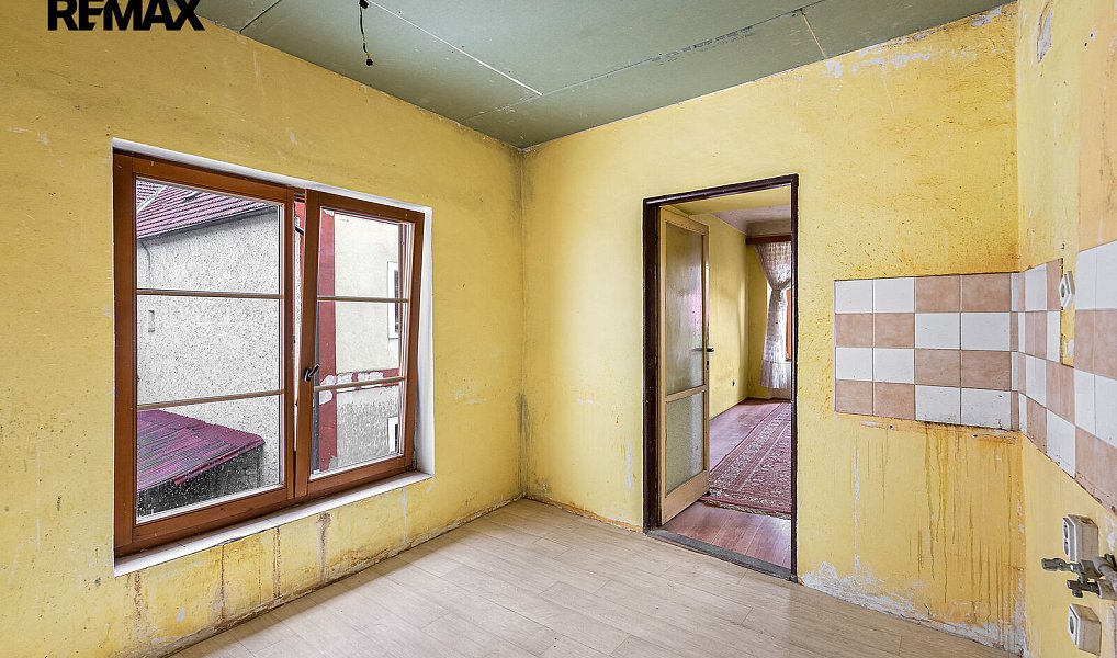 Prodej domu 250 m² s pozemkem 156 m², Kostelec nad Černými lesy – náhled fotky 13