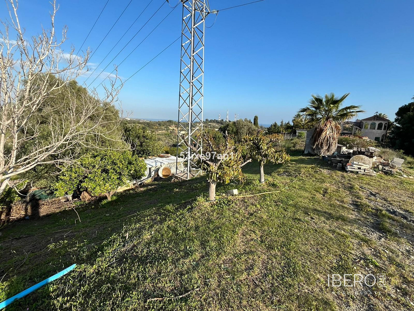 Prodej domu 253 m² s pozemkem 6 961 m² - Widok 4
