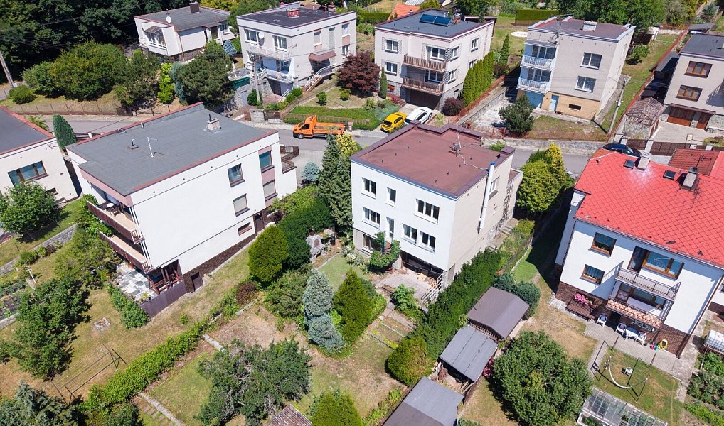 Prodej domu 223 m² s pozemkem 662 m², Dolní Lhota – náhled fotky 3