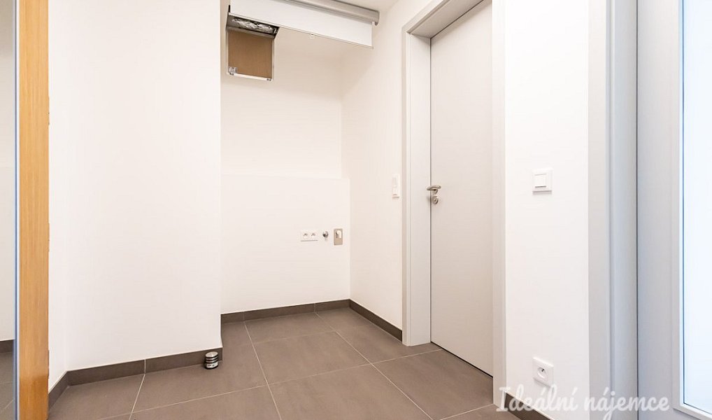 Pronájem bytu 2+kk 52 m², Praha – náhled fotky 5