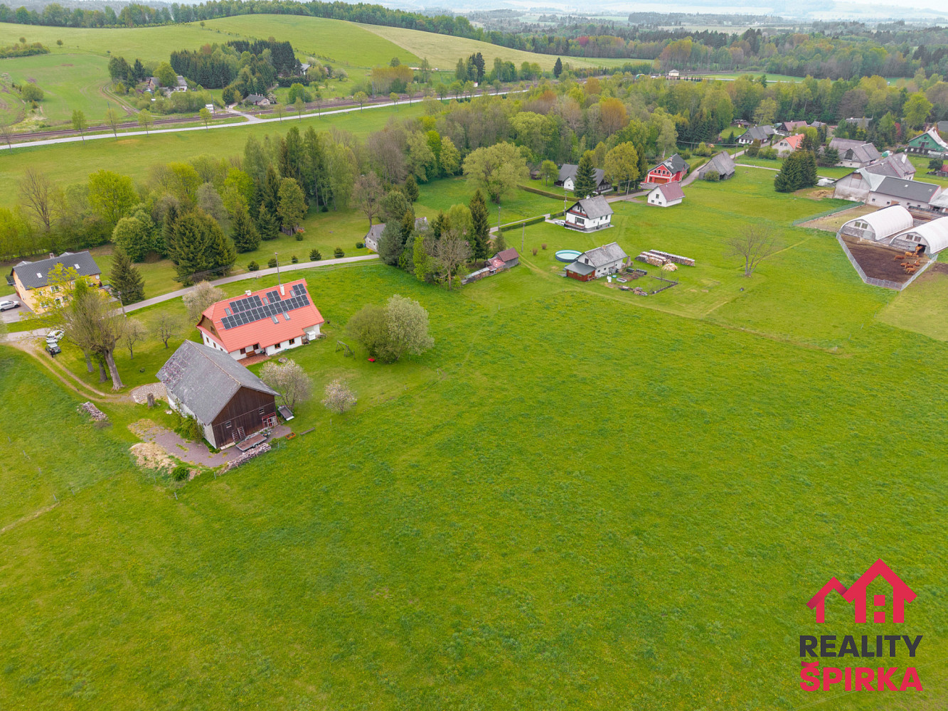 Prodej stavebního pozemku 5 800 m² – fotografie 5