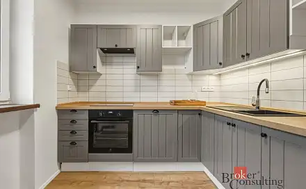 Pronájem bytu 2+1 63 m², Šrámkova, Mladá Boleslav - Čejetičky