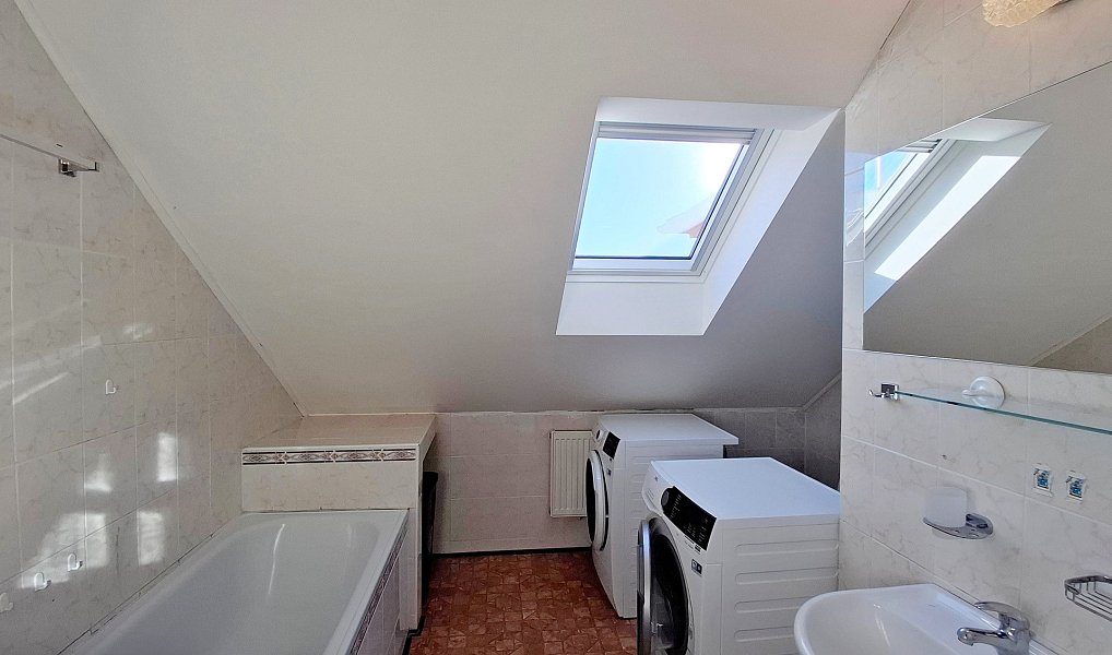 Prodej bytu 3+1 88 m², Olomouc – náhled fotky 10