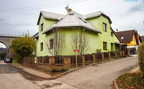 Prodej domu 231 m² s pozemkem 240 m², Sokolská, Stará Paka, okres Jičín