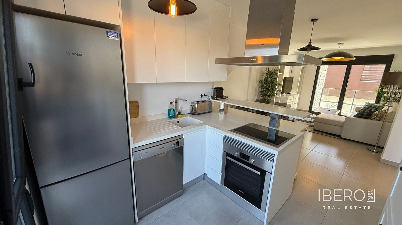 Prodej bytu 3+kk 61 m² — photo 3