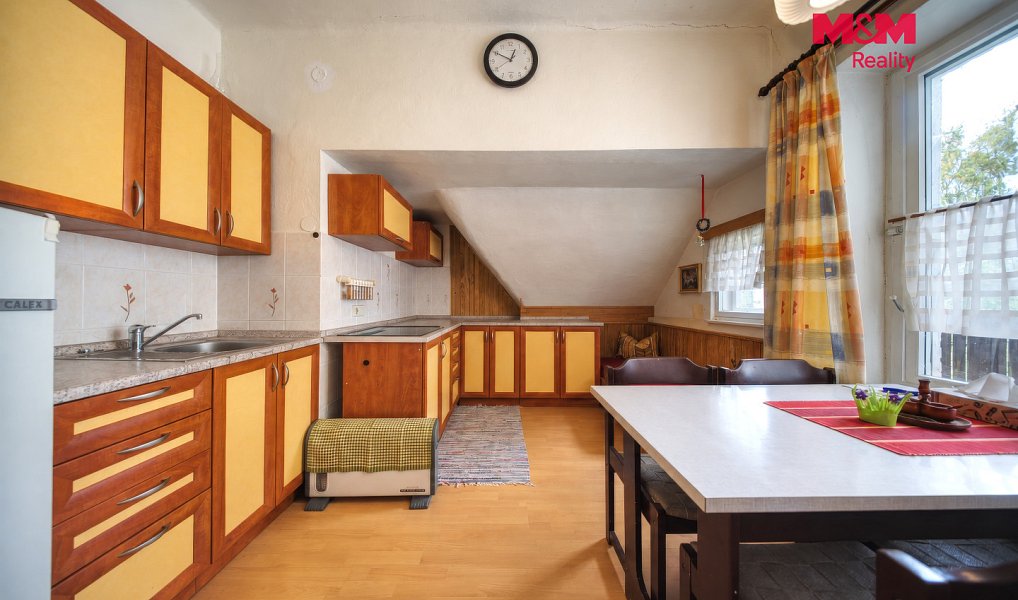 Prodej domu 150 m² s pozemkem 1 051 m², Trojanovice – náhled fotky 8