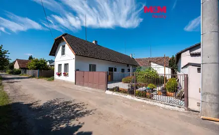 Prodej domu 213 m² s pozemkem 443 m², Zástěrova, Holice - Staré Holice, okres Pardubice