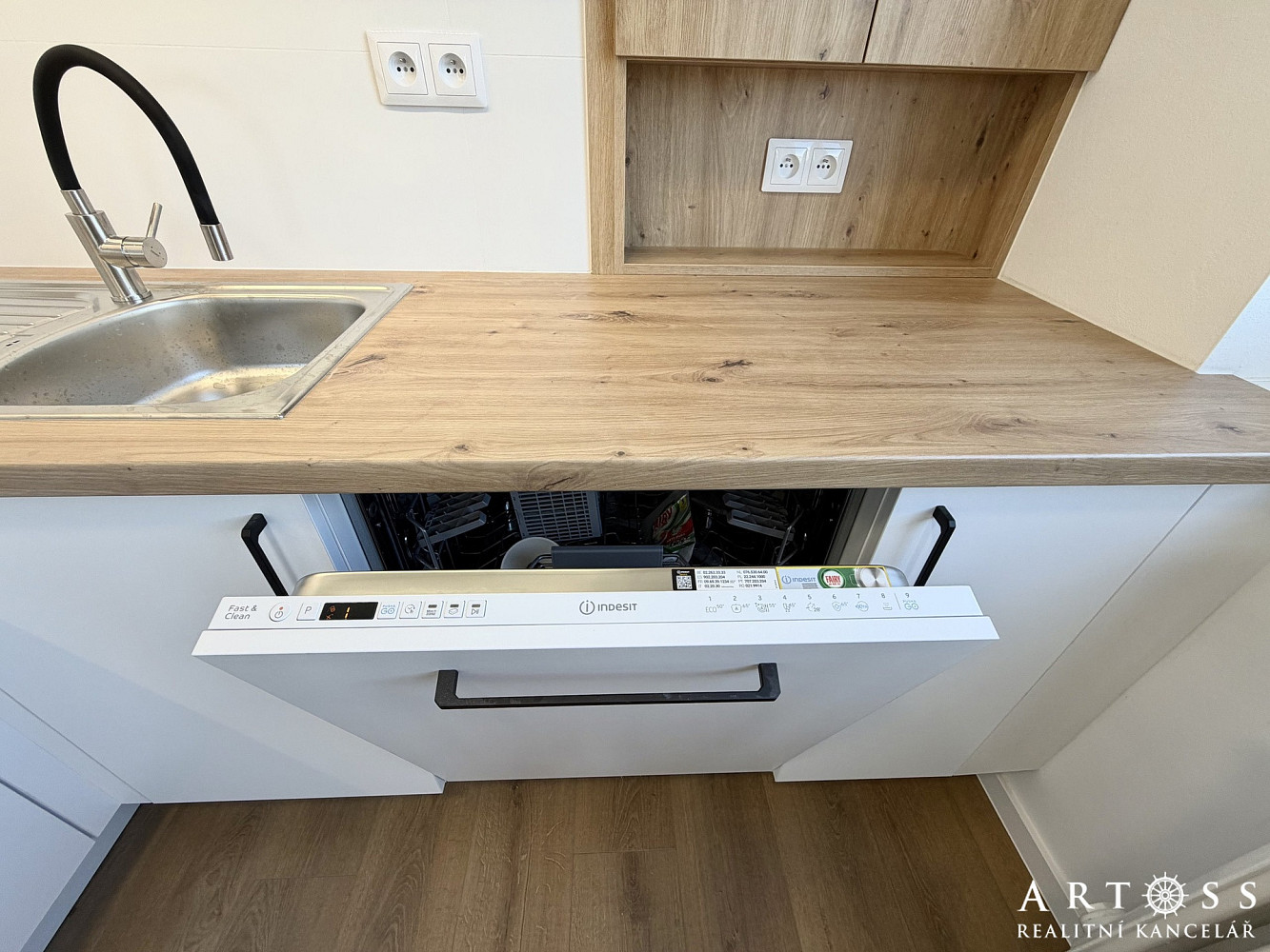 Prodej bytu 3+1 71 m² – fotografie 5