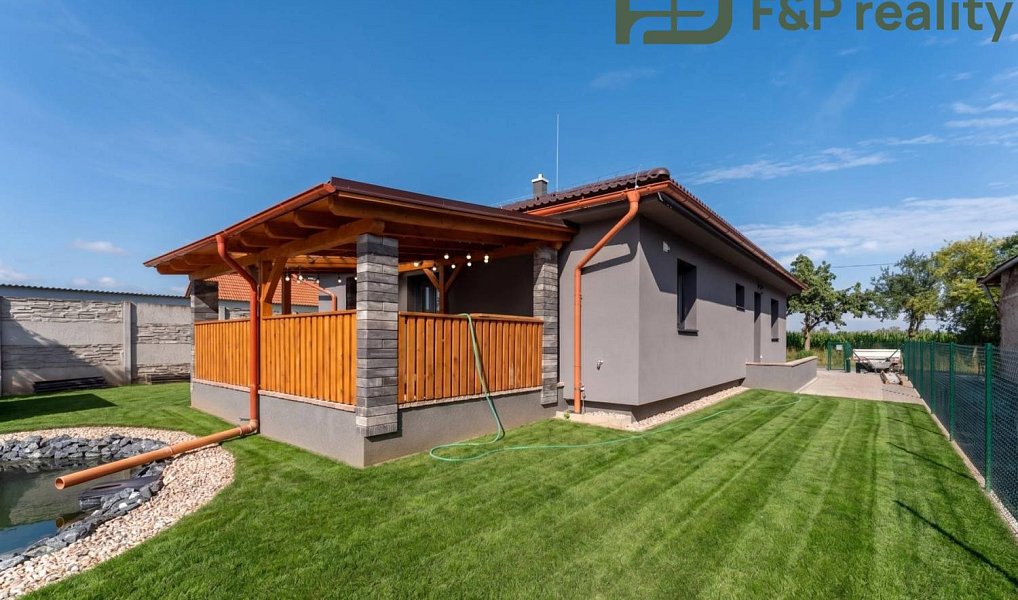 Prodej domu 102 m² s pozemkem 690 m², Úmonín – náhled fotky 8