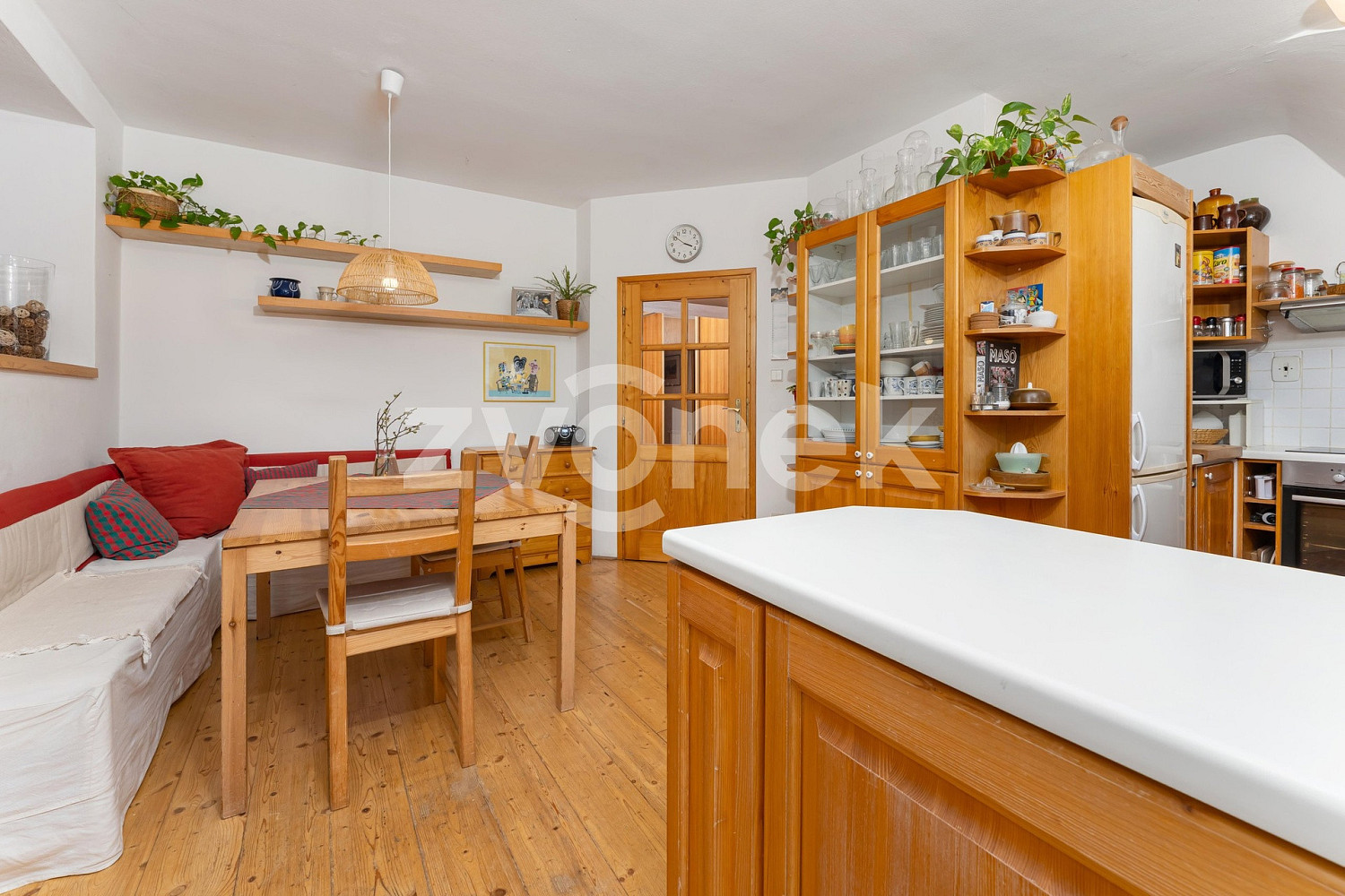 Prodej domu 312 m² s pozemkem 712 m² – fotografie 4