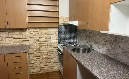 Pronájem bytu 3+1 64 m², Cvikovská, Praha 9 - Střížkov