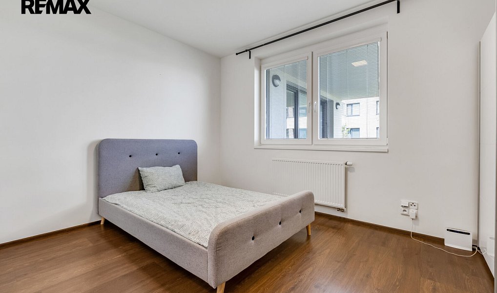 Prodej bytu 4+kk 107 m², Praha – náhled fotky 10