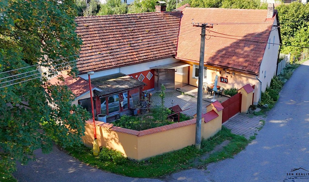 Prodej domu 104 m² s pozemkem 675 m², Stradouň – fotka 1 z 37