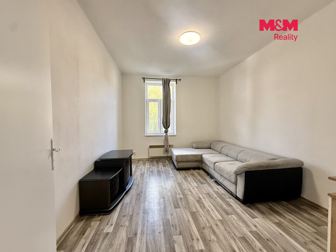 Pronájem bytu 1+1 40 m² – fotografie 4