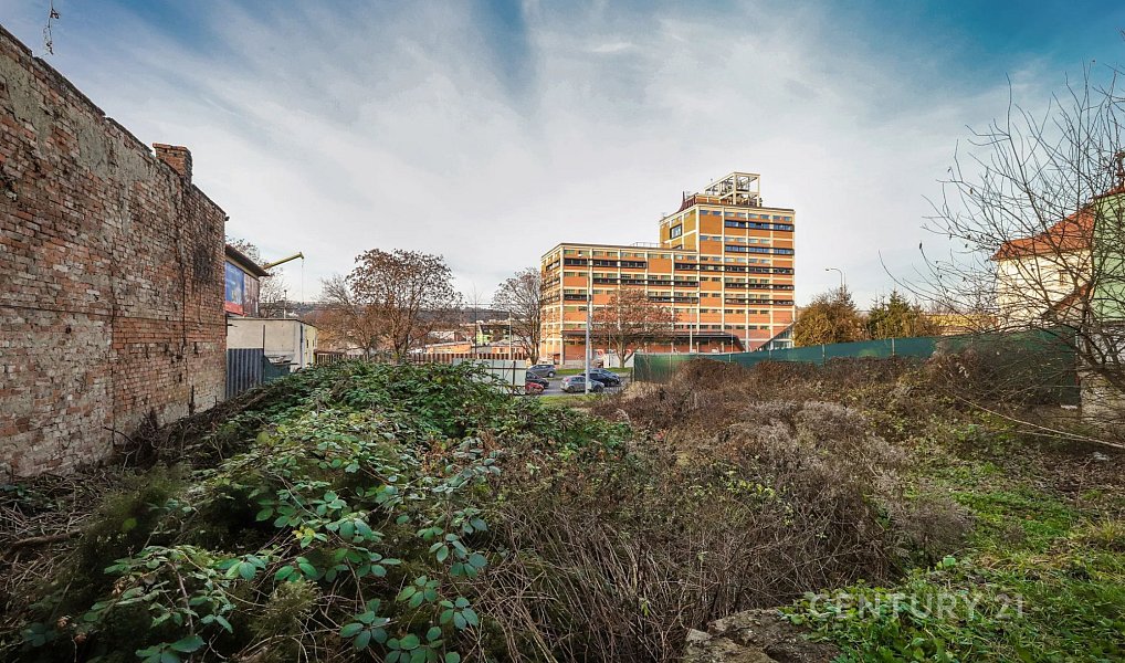 Prodej stavebního pozemku 579 m², Zlín – náhled fotky 7