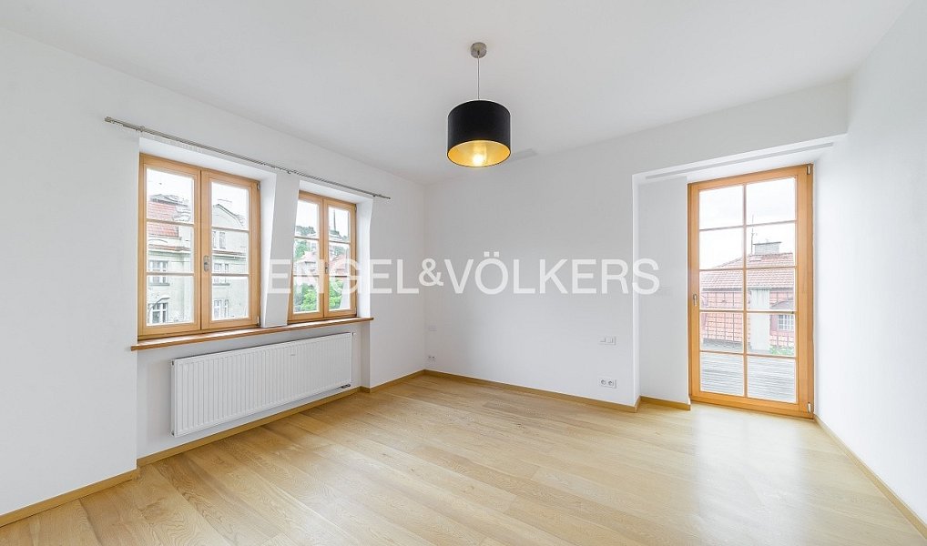 Pronájem bytu 4+kk 202 m², Praha – náhled fotky 7