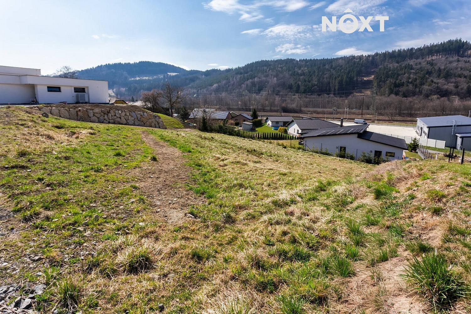 Prodej stavebního pozemku 1 078 m² – fotografie 5