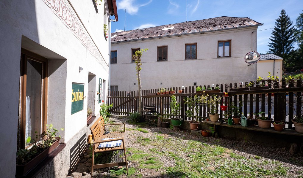 Prodej restaurace 458 m², Stachy – náhled fotky 31