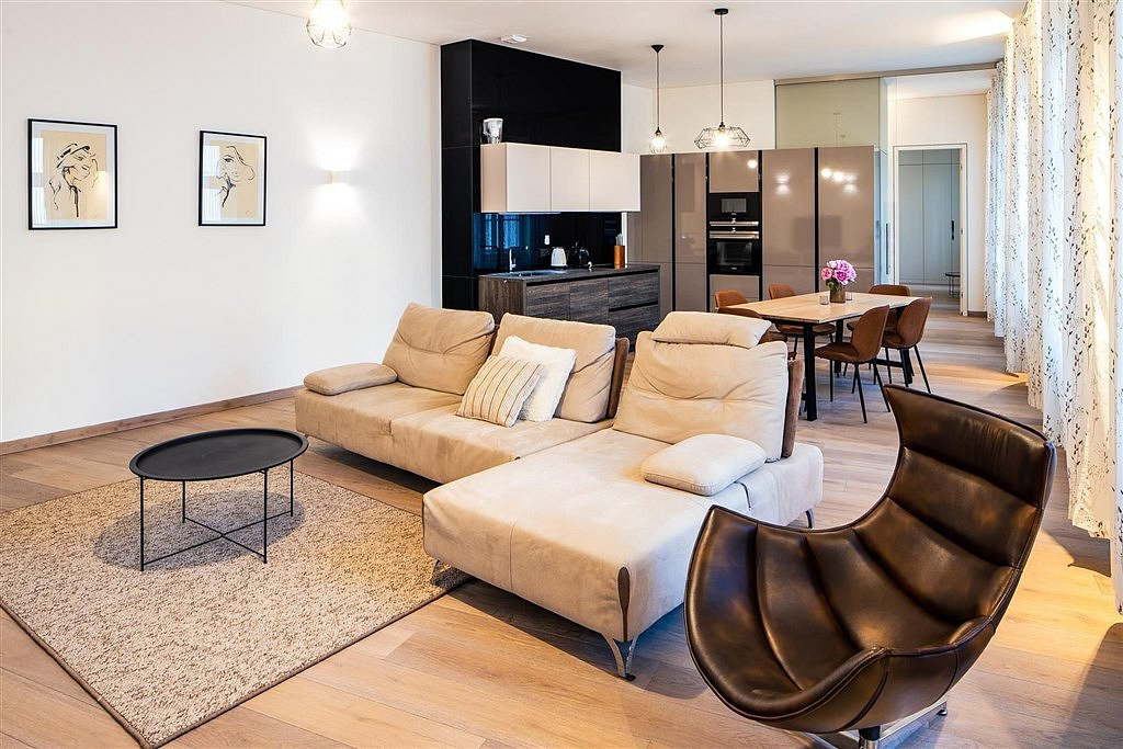 Pronájem bytu 3+kk 123 m² — photo 4