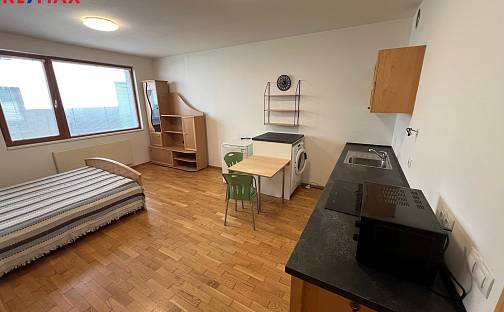 Pronájem bytu 1+kk 30 m², Mokropeská, Černošice, okres Praha-západ