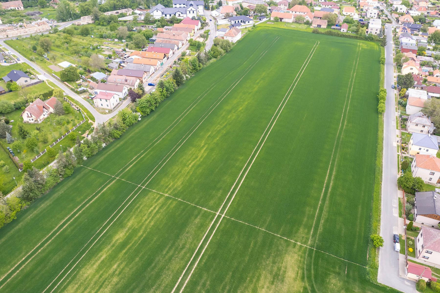 Prodej stavebního pozemku 6 652 m² – fotografie 2