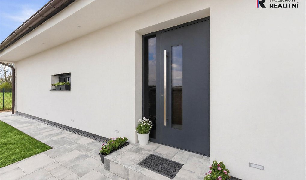Prodej domu 200 m² s pozemkem 900 m², Veltrusy – náhled fotky 30