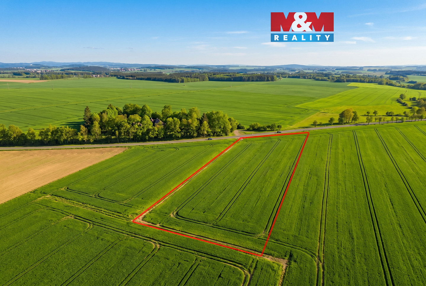Prodej pole 15 668 m²