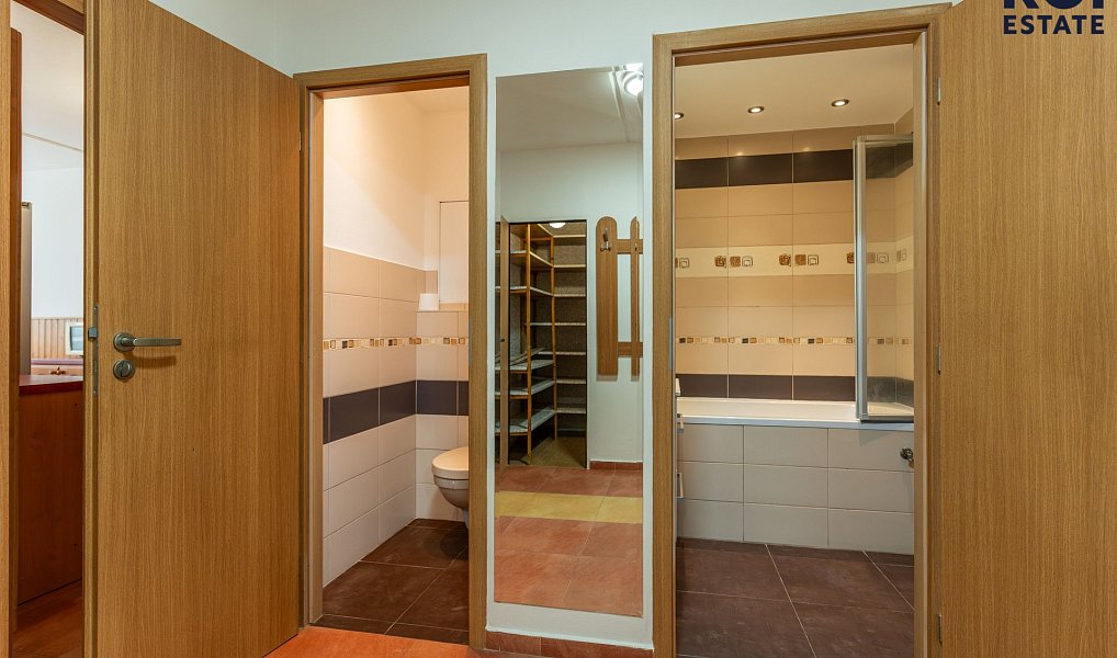 Pronájem bytu 3+1 76 m², Praha – náhled fotky 10