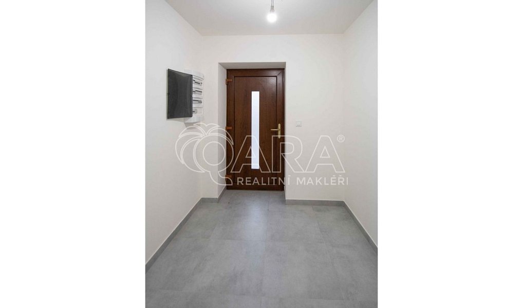 Prodej domu 143 m² s pozemkem 186 m², Neratovice – náhled fotky 13