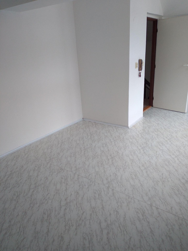 Pronájem bytu 4+1 100 m² – pohled 2