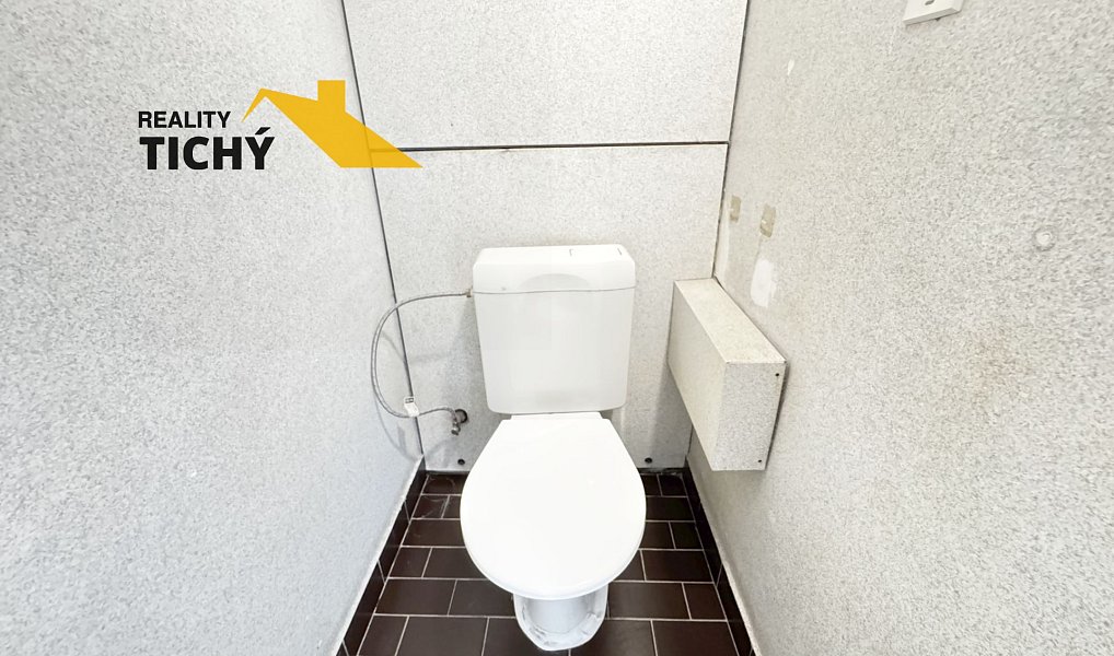 Prodej bytu 3+1 76 m², Náchod – náhled fotky 22