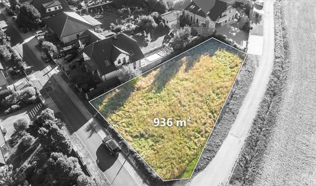 Prodej stavebního pozemku 936 m², Tehovec – náhled fotky 2