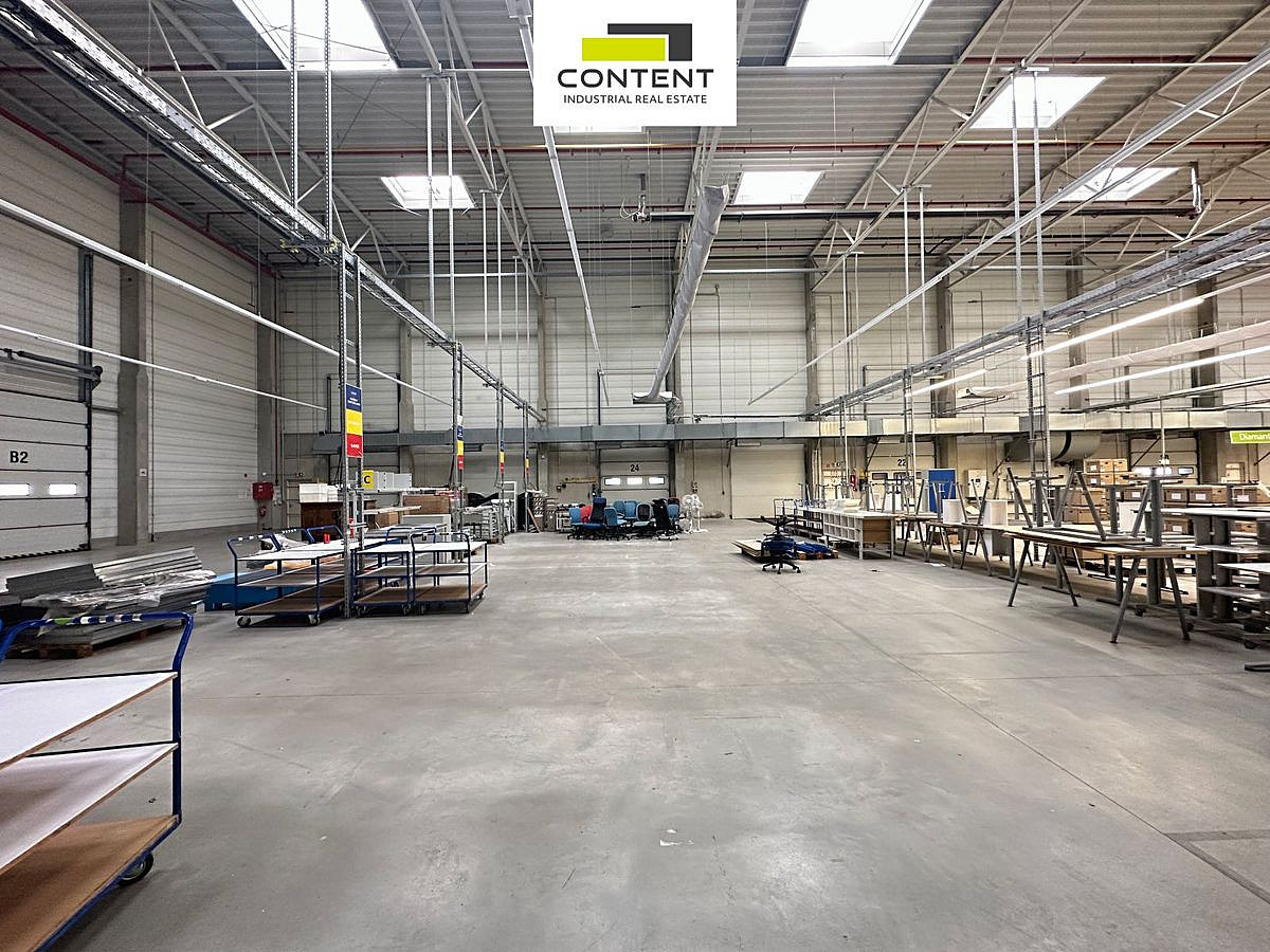 Pronájem výrobních prostor 4 100 m² – fotografie 5