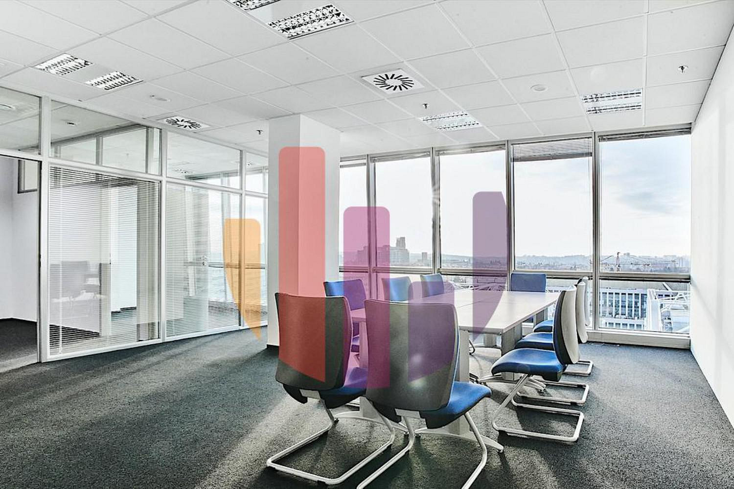 Pronájem kanceláře 289 m² — photo 2