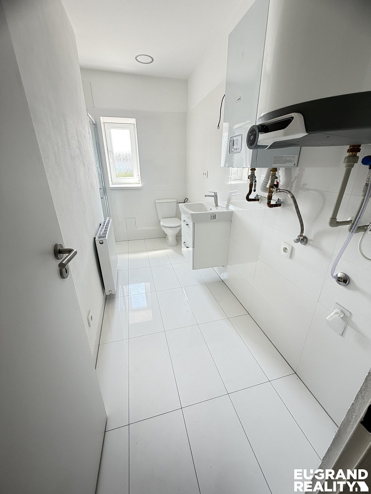 Pronájem bytu 3+kk 58 m² – fotografie 4