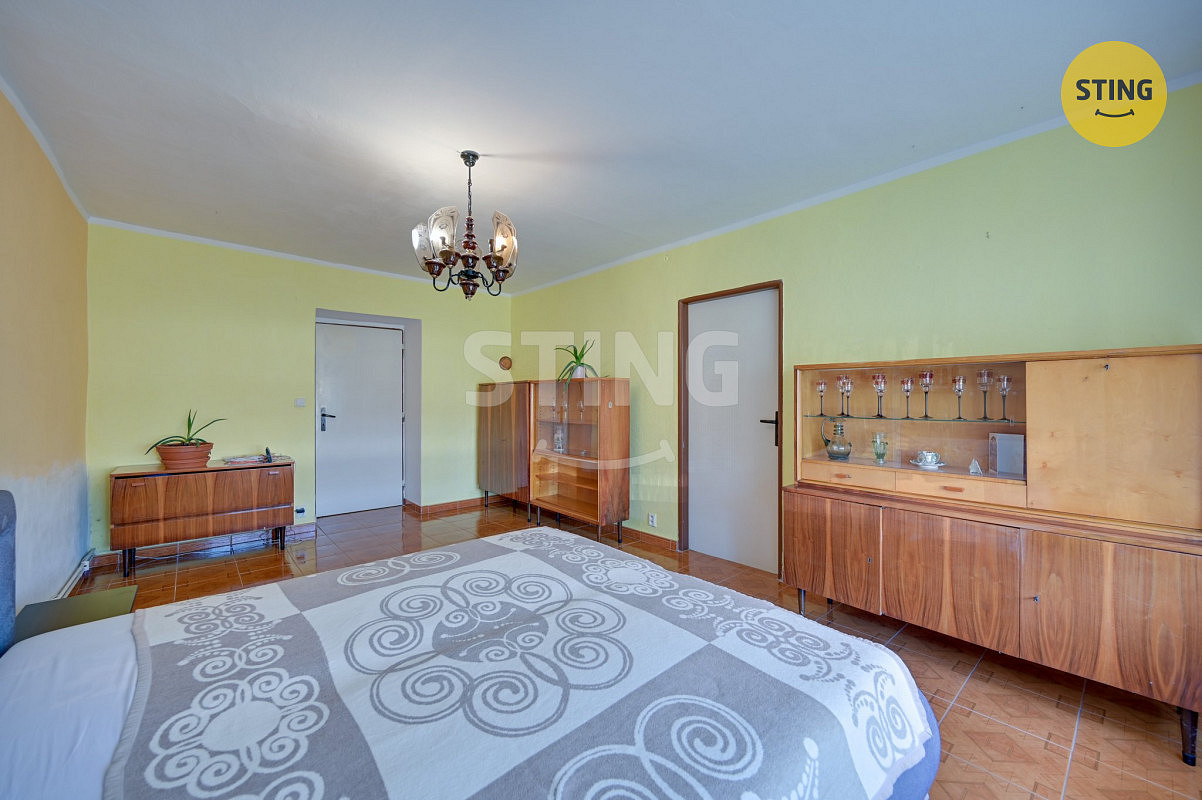 Prodej domu 201 m² s pozemkem 458 m² – fotografie 3