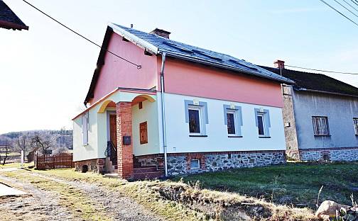 Prodej domu 220 m² s pozemkem 1 415 m², Město Albrechtice - Linhartovy, okres Bruntál