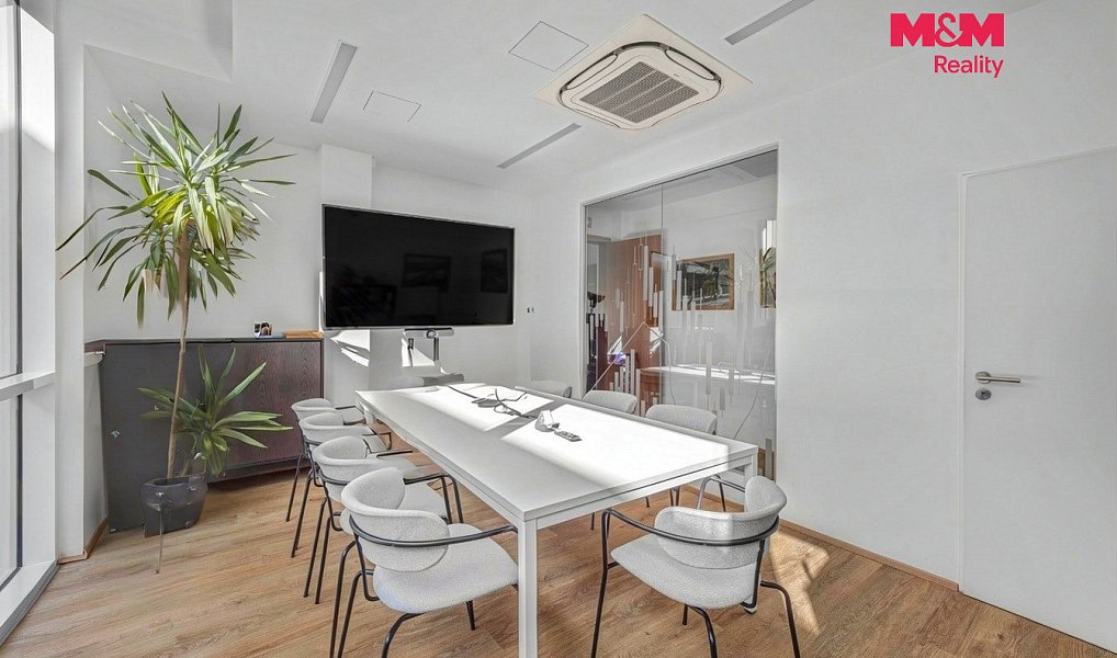 Pronájem kanceláře 82 m², Praha – náhled fotky 2