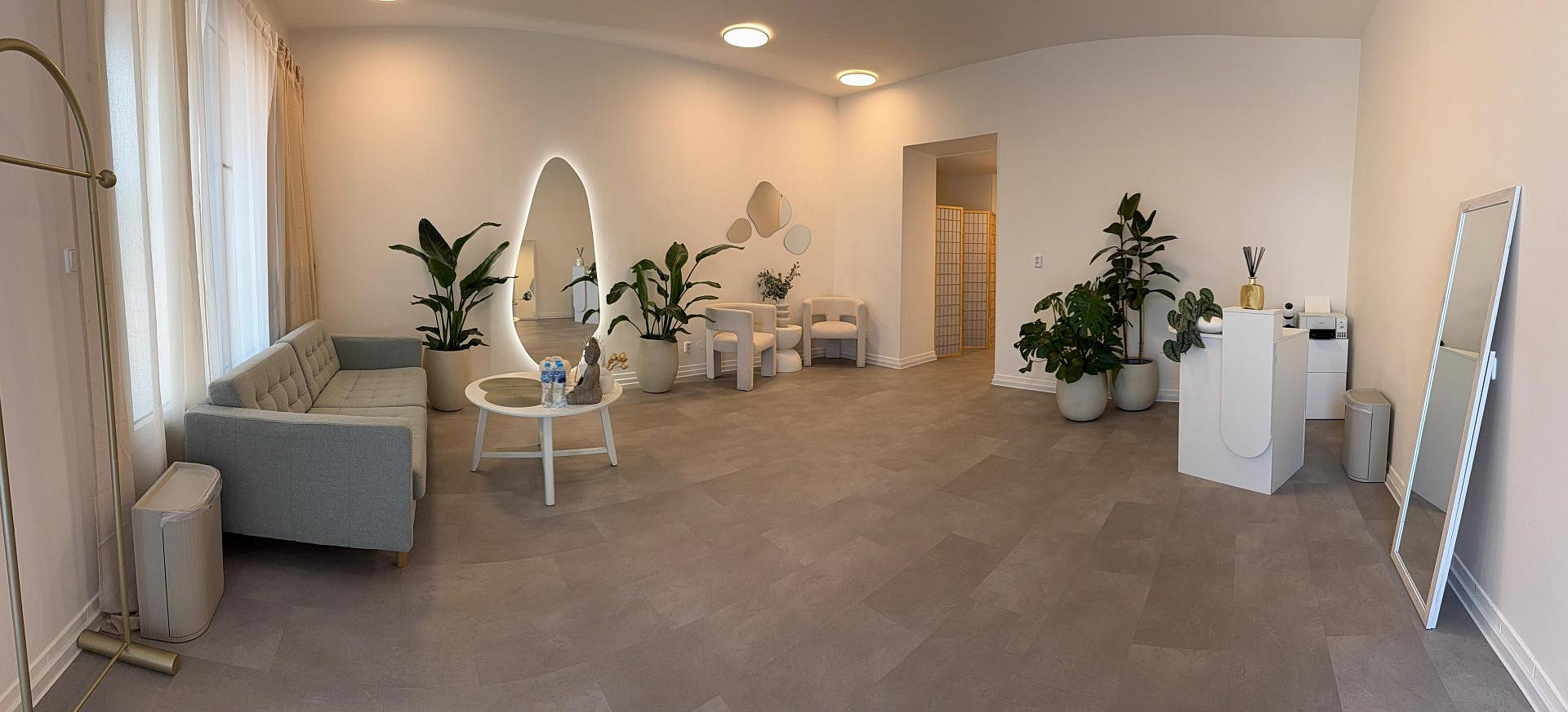 Pronájem obchodních prostor 57 m²