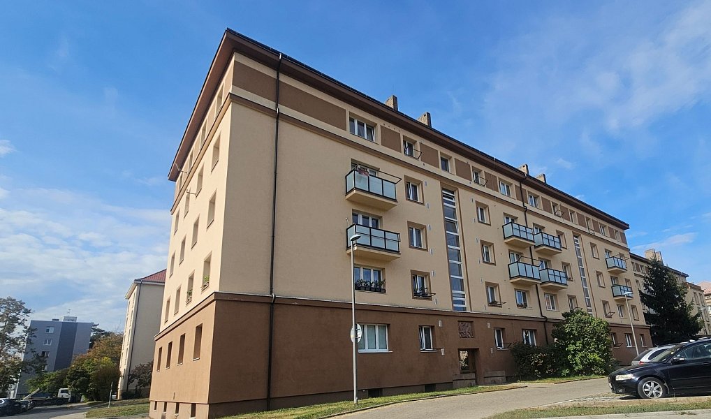 Prodej bytu 1+1 38 m², Kladno – náhled fotky 3