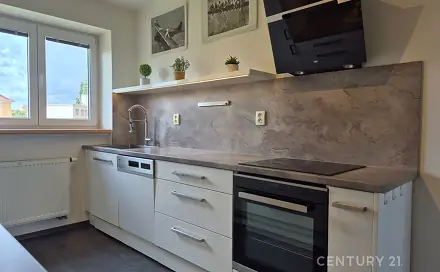 Pronájem bytu 2+kk 54 m², 28. října, Znojmo